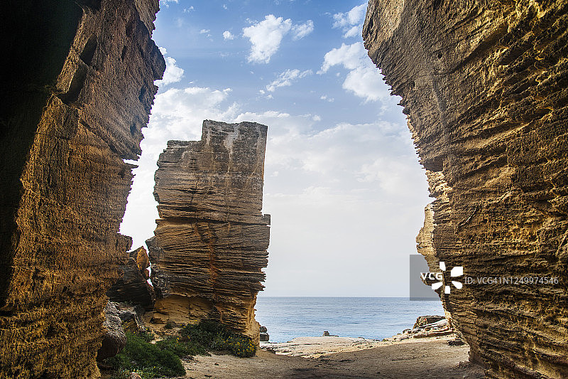 意大利西西里法维尼亚纳岛布埃马里诺海湾图片素材
