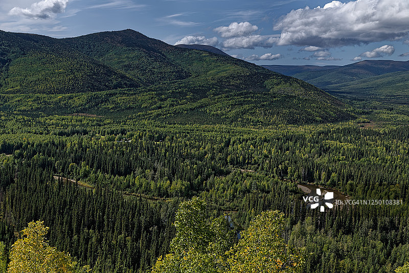 人们寻找最佳居住地图片素材