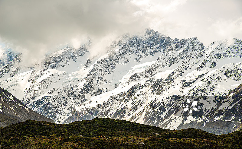 新西兰库克山国家公园的雪山美景图片素材