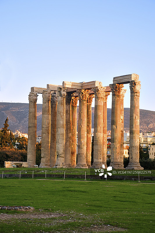 雅典奥林匹亚宙斯神庙图片素材