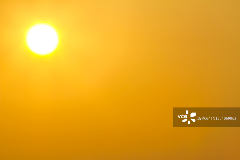 全球变暖热浪烈日气候变化图片素材