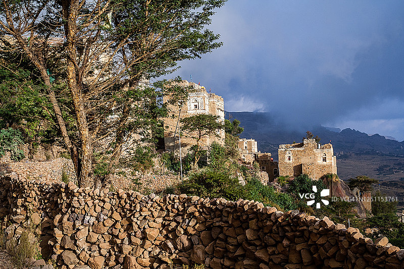 塔维拉村的防御房屋图片素材