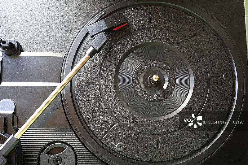 音乐唱片播放器上的转盘图片素材
