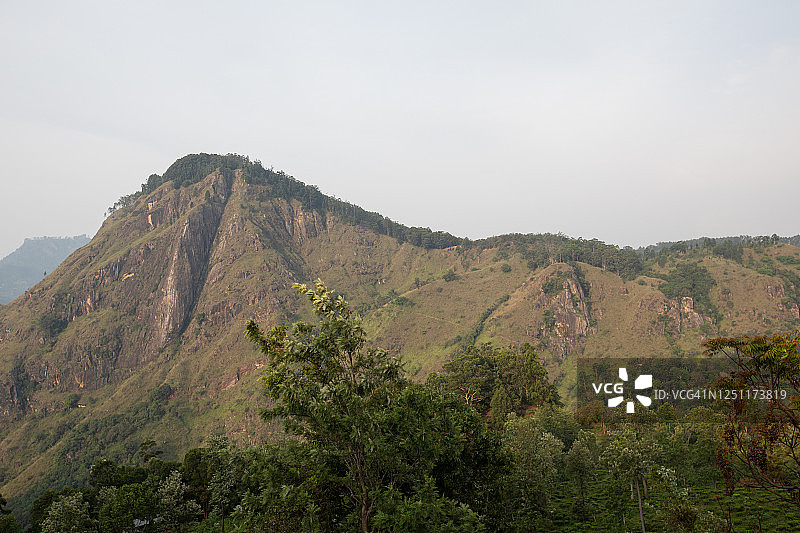 埃勒小亚当峰风光图片素材