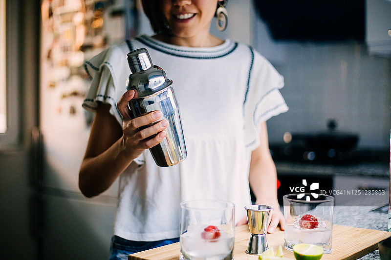 自制金汤力图片素材