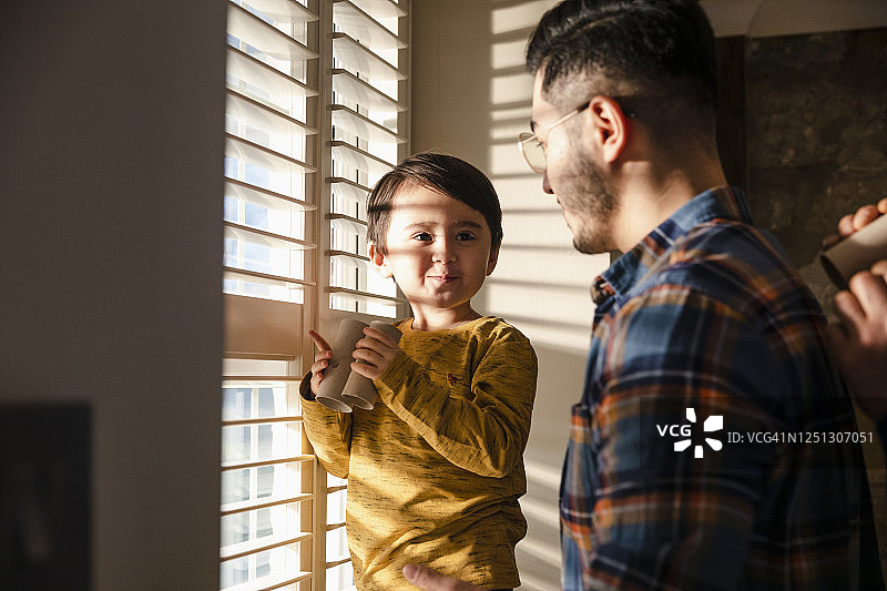 和爸爸一起玩图片素材