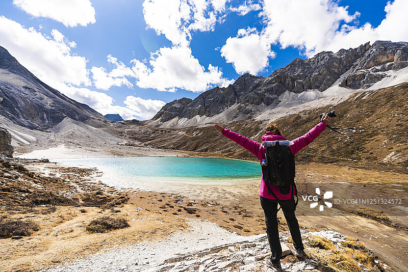 山中成功与胜利图片素材