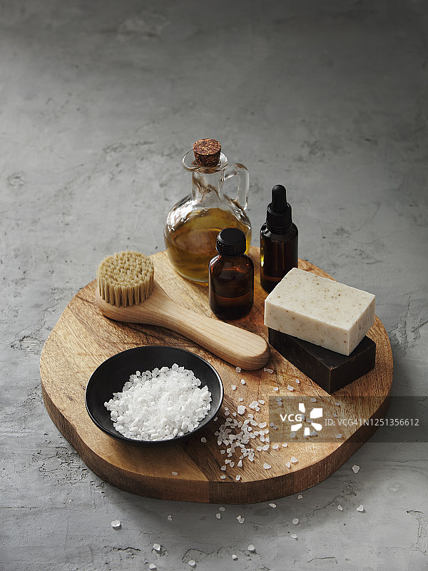 有机美容产品和面刷图片素材