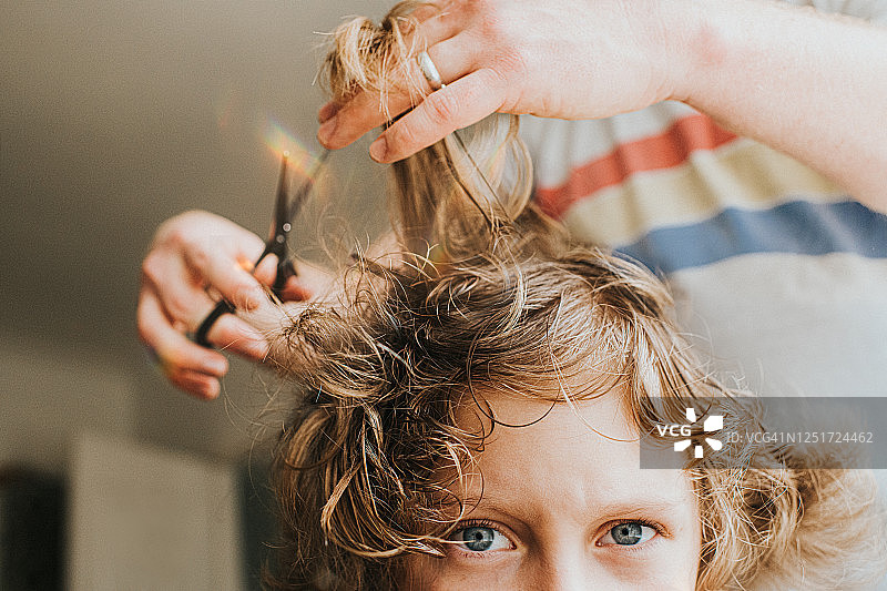 封锁理发图片素材