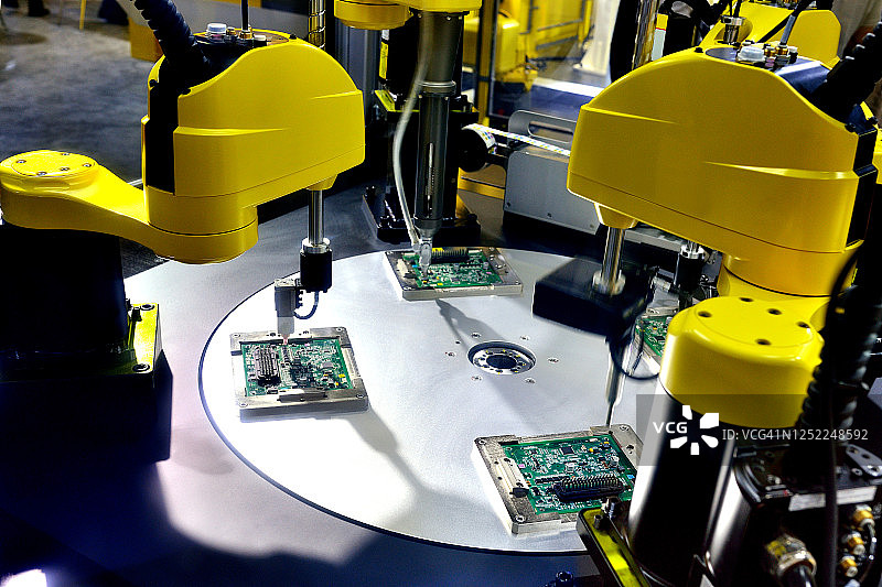 电路板生产线图片素材
