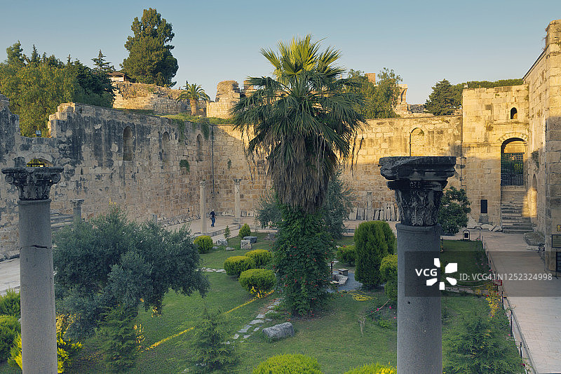 土耳其塞尔丘克塞利姆清真寺图片素材