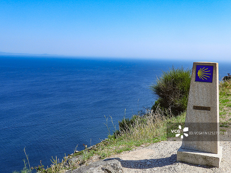 通往圣地亚哥之路的巨石标志图片素材