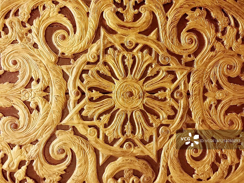 穆罕默德先知最古老的木制讲坛上的雕刻设计特写图片素材