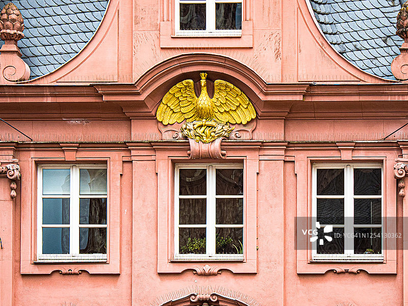 美因茨老城区的集市广场图片素材