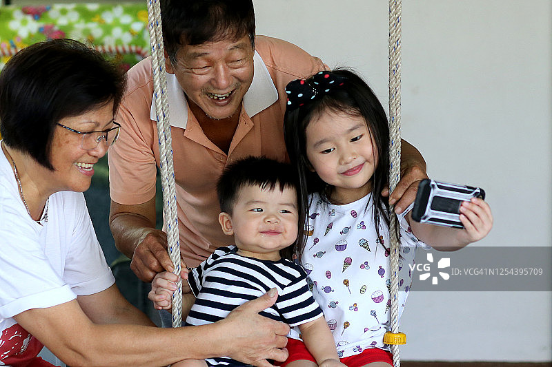 退休后的日常生活图片素材