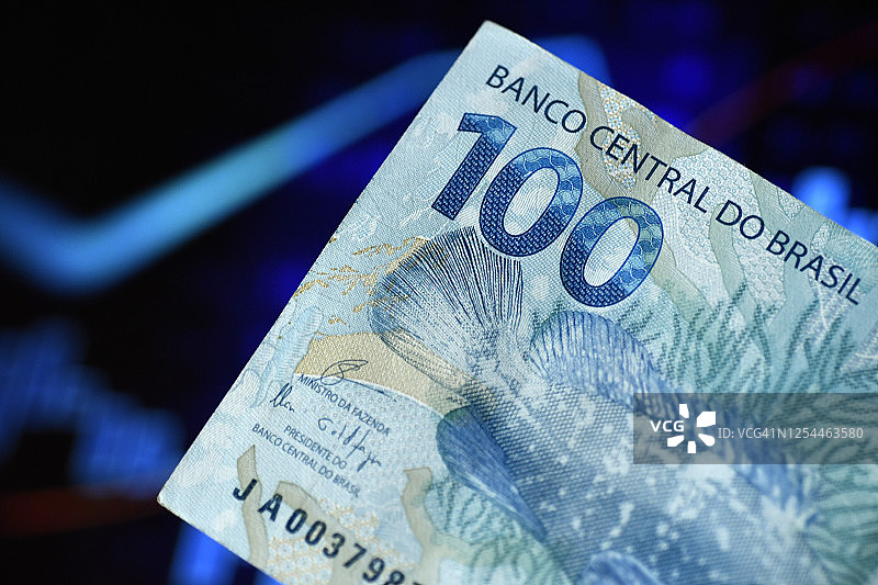 巴西货币：100雷亚尔图片素材