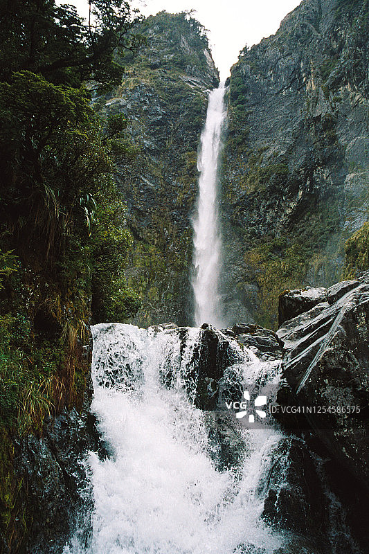 恶魔潘趣酒碗瀑布特写图片素材