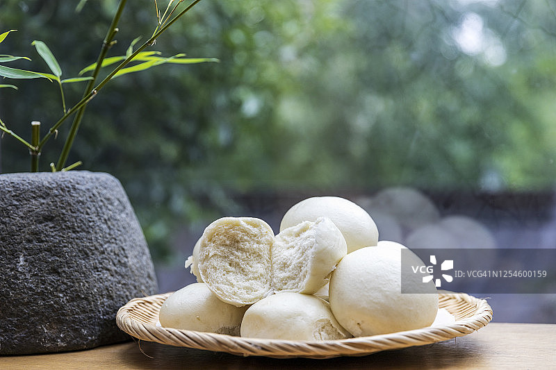 中式白色蒸包 - 中式点心图片素材