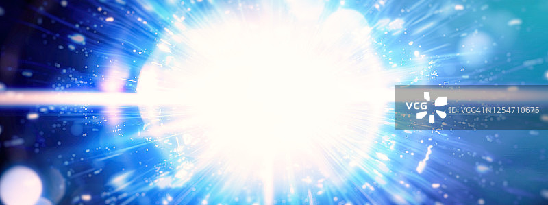 照亮黑暗的蓝色光芒图片素材