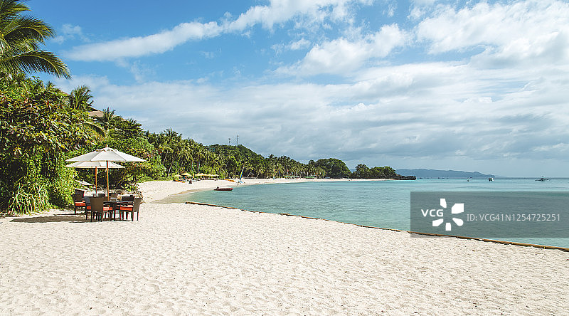 菲律宾长滩岛的白色沙滩天堂图片素材