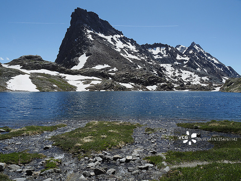 宾河谷自然公园的罗特峰和盖斯普法德湖图片素材