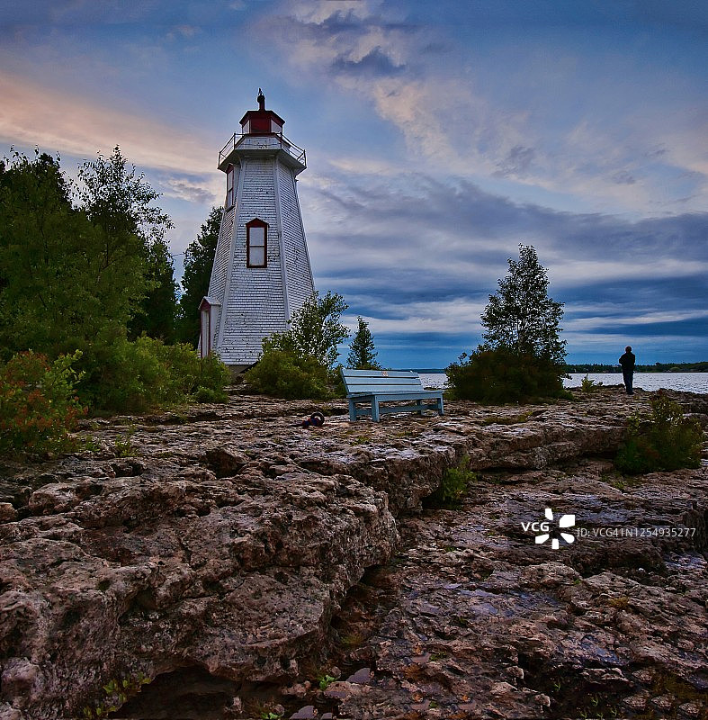 大浴缸灯塔图片素材
