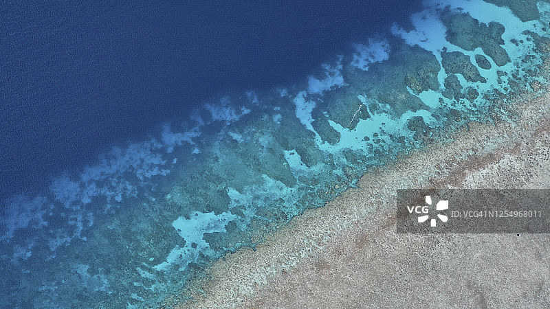 图巴塔哈浅礁的清澈海水图片素材