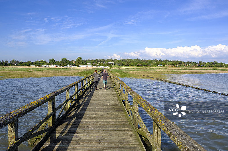 德国胡苏姆木质码头图片素材