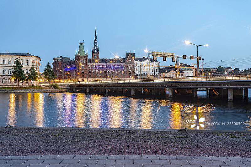 瑞典南曼兰斯德哥尔摩中央桥和骑士岛图片素材