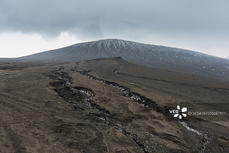 英国南乔治亚和南桑威奇群岛桑德斯岛上的迈克尔火山图片素材