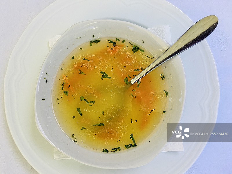 蔬菜牛肉汤面图片素材