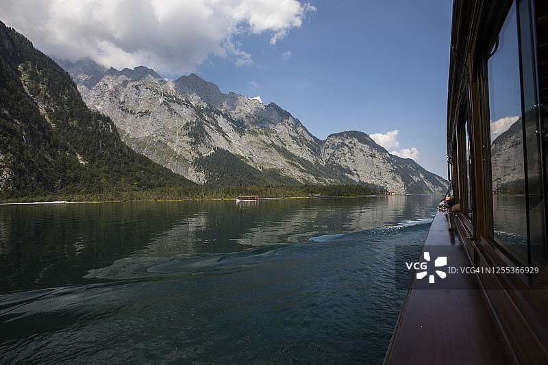德国巴伐利亚州国王湖的夏季风光图片素材