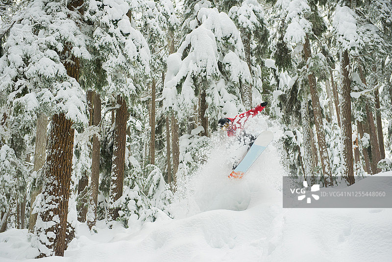 在北美顶级滑雪胜地体验滑雪图片素材