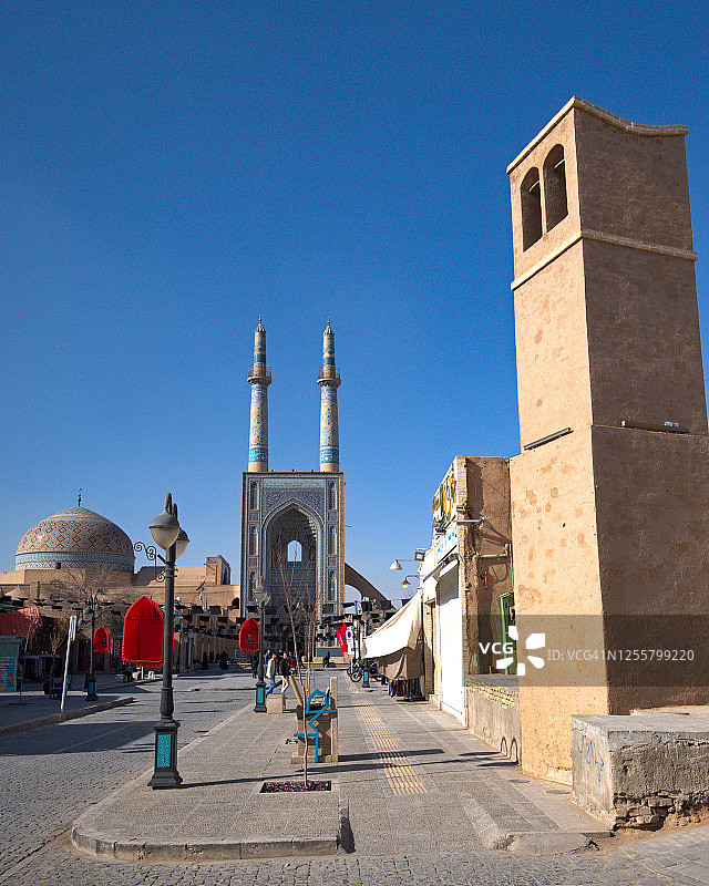 伊朗亚兹德古丝绸之路沙漠城市街景图片素材