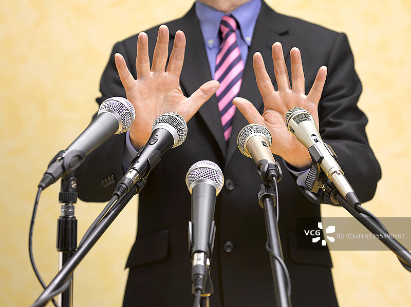 拒绝评论媒体采访图片素材