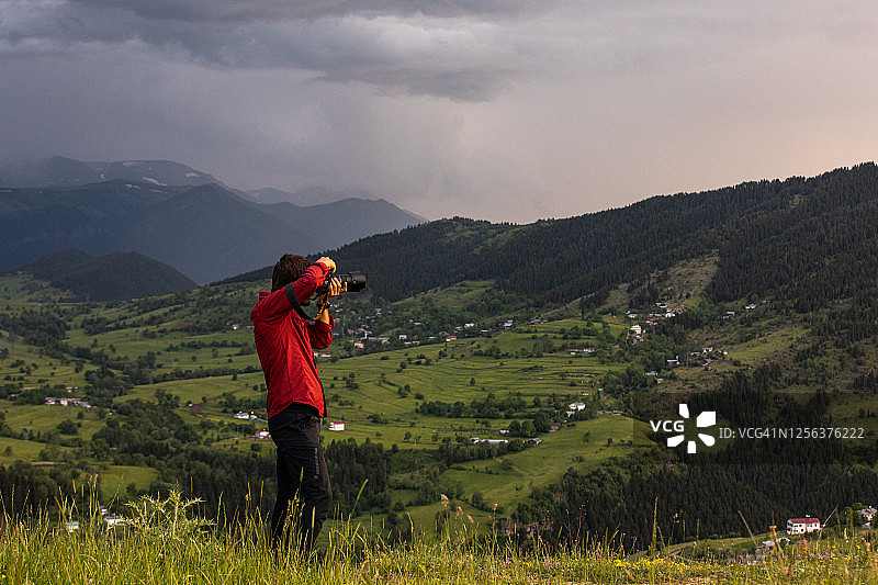从萨夫萨特拍摄的迷人风景，阿尔特温，土耳其图片素材