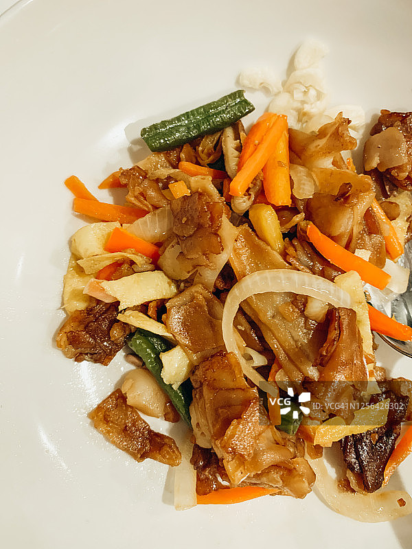 自制纯素炒粿条图片素材