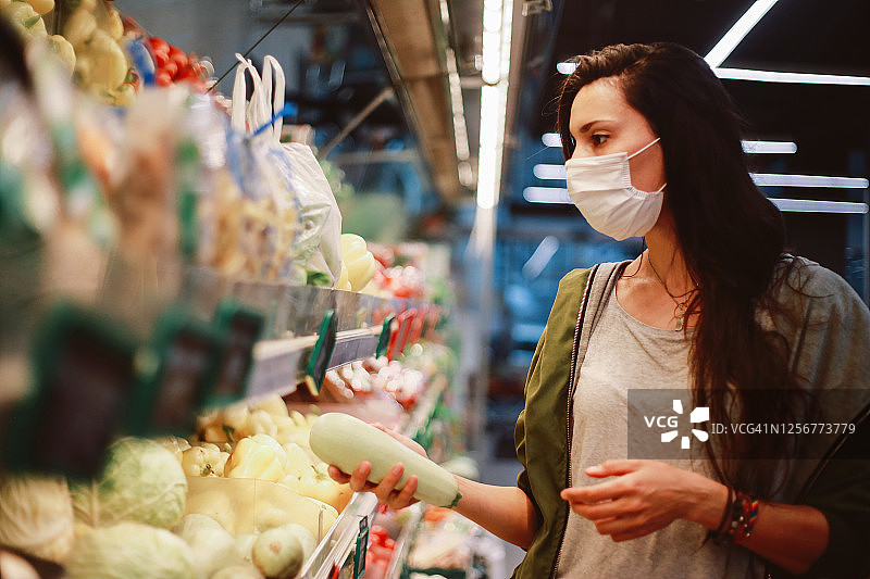 市场购买水果蔬菜图片素材