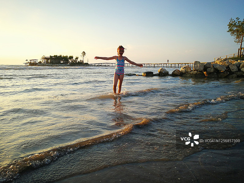 阿尔巴尼亚都拉斯海滩之旅图片素材