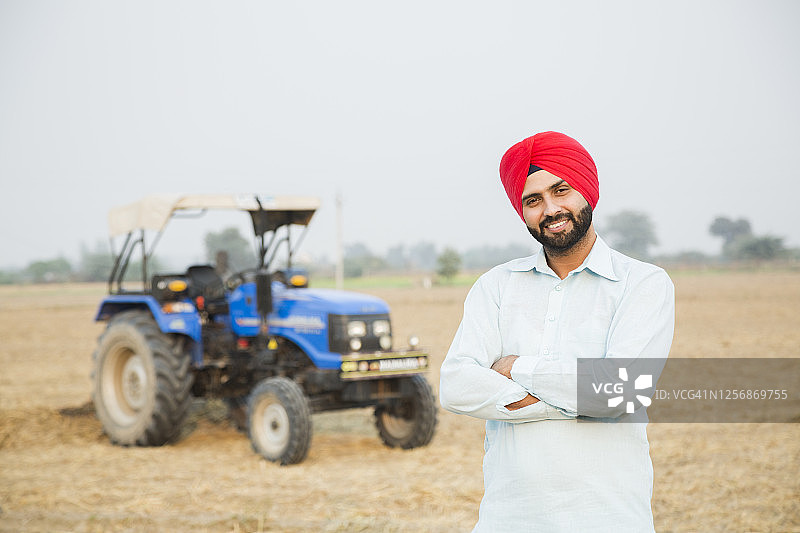 年轻的锡克教男子照片图片素材