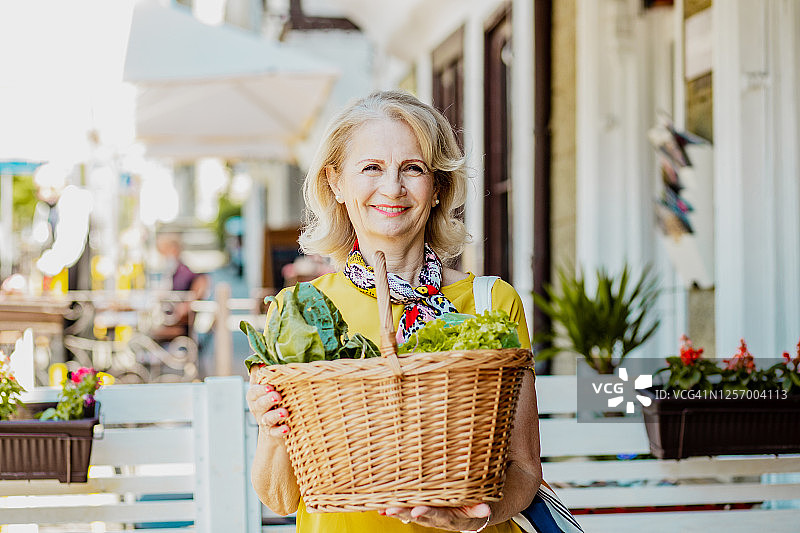 高级女性画像图片素材