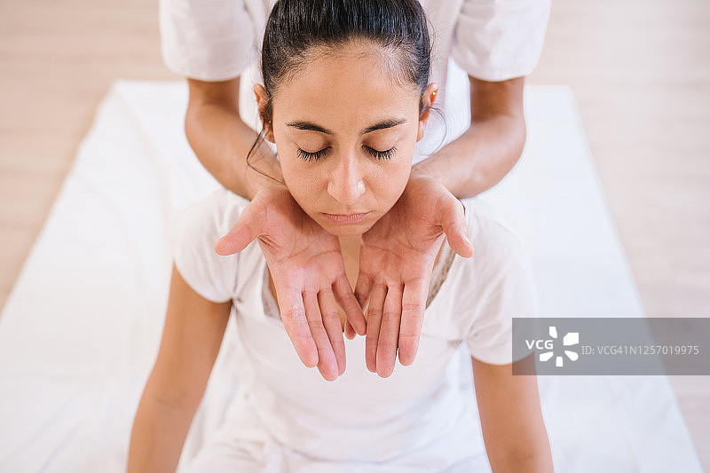 泰式按摩图片素材