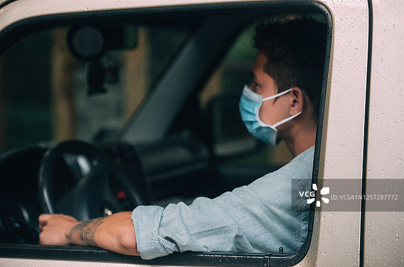 户外安全提示图片素材