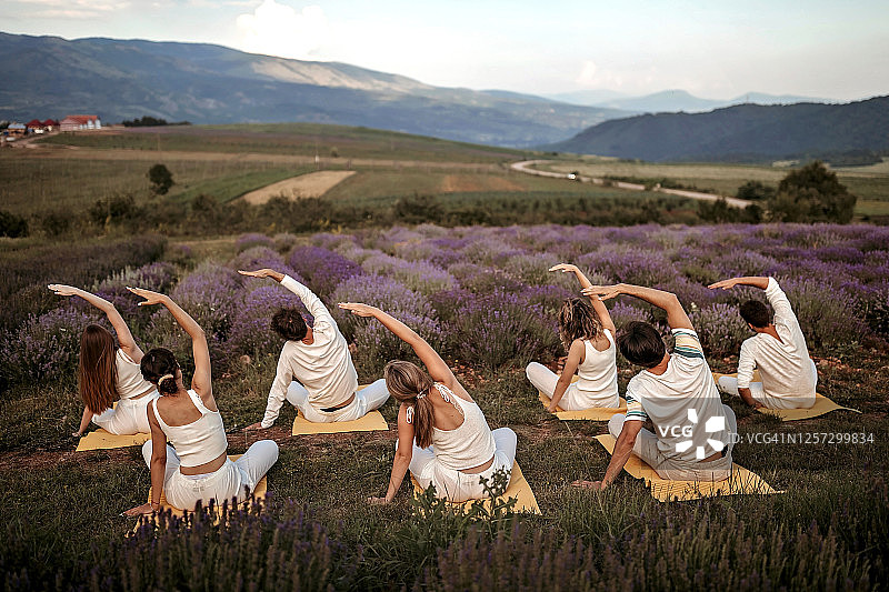 深呼吸图片素材