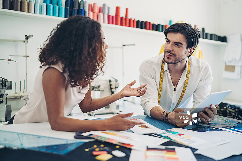 设计师讨论系列细节图片素材