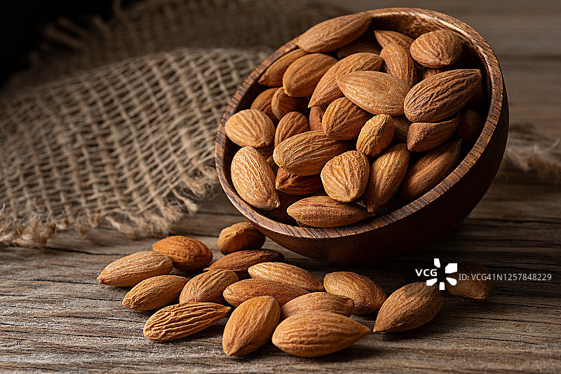 杏仁特写图片素材