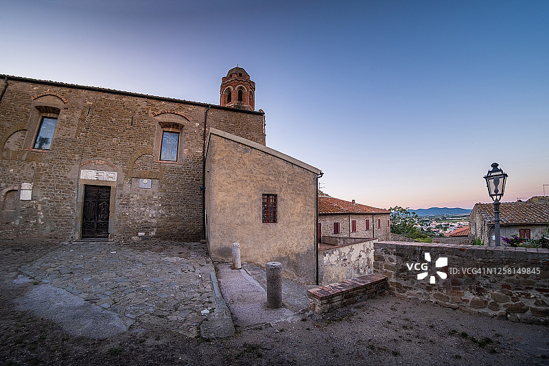 意大利托斯卡纳的卡斯蒂廖内·德拉佩斯卡亚图片素材