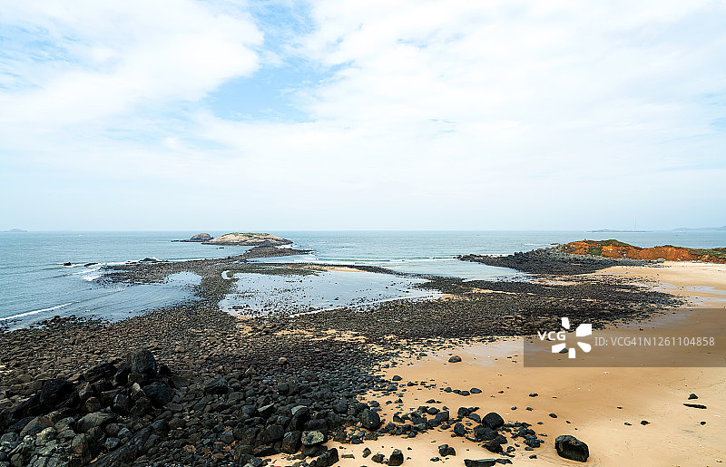 岩石海岸线景观图片素材