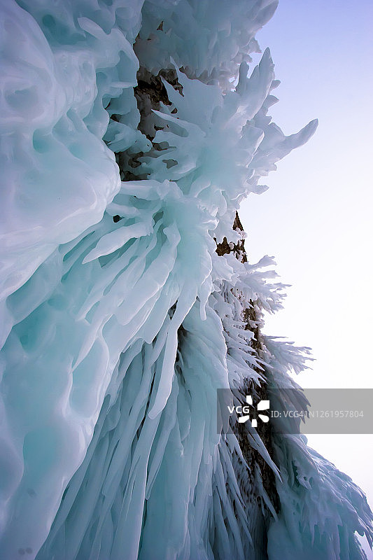 冬季的贝加尔湖：冰下美景图片素材