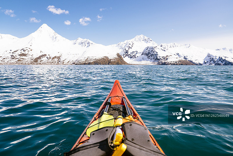 阿拉斯加，凯奈峡湾国家公园的皮艇图片素材